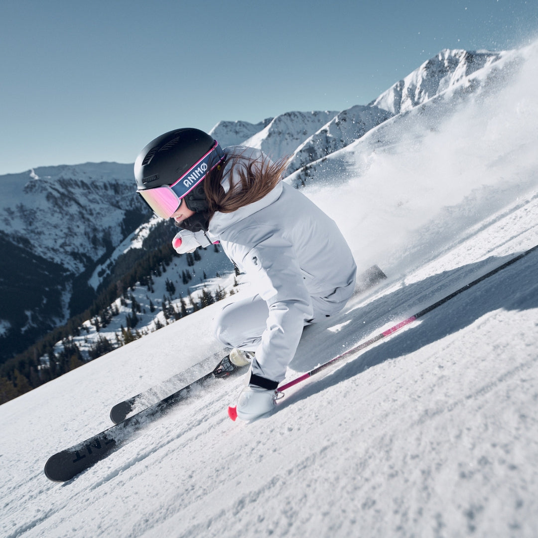 Wat is beter op de piste: een zonnebril of een skibril?