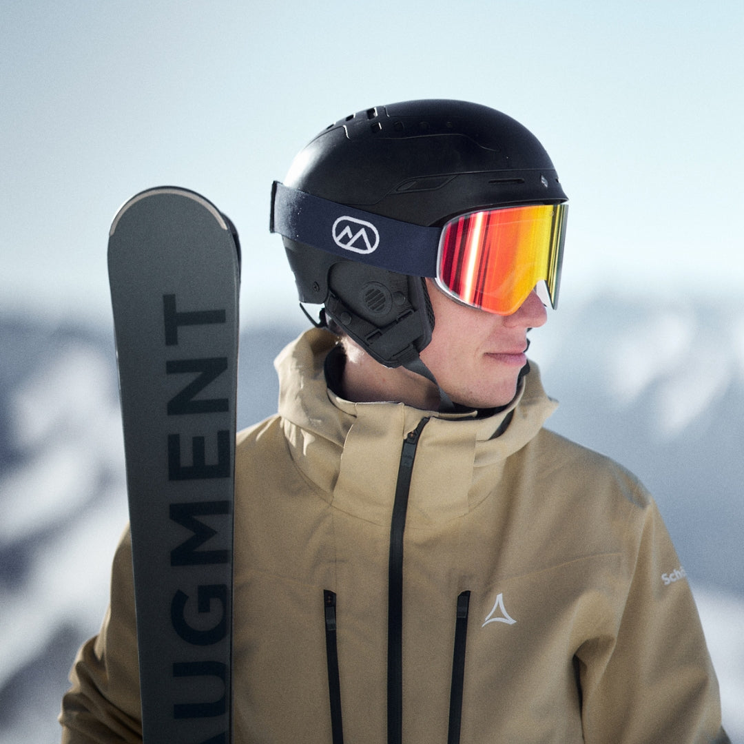 ANIMØ Bluebird skibril met rode lens op de piste | Bluebird Skibrille mit roter Linse auf der Piste